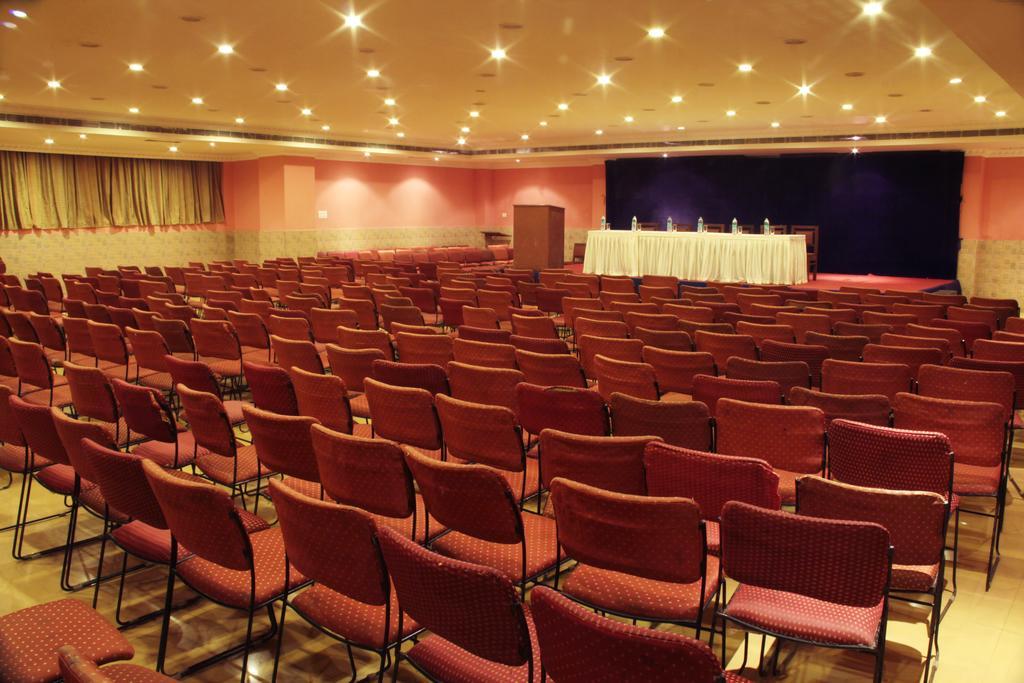 The Presidency Hotel Bhubaneswar Exterior foto